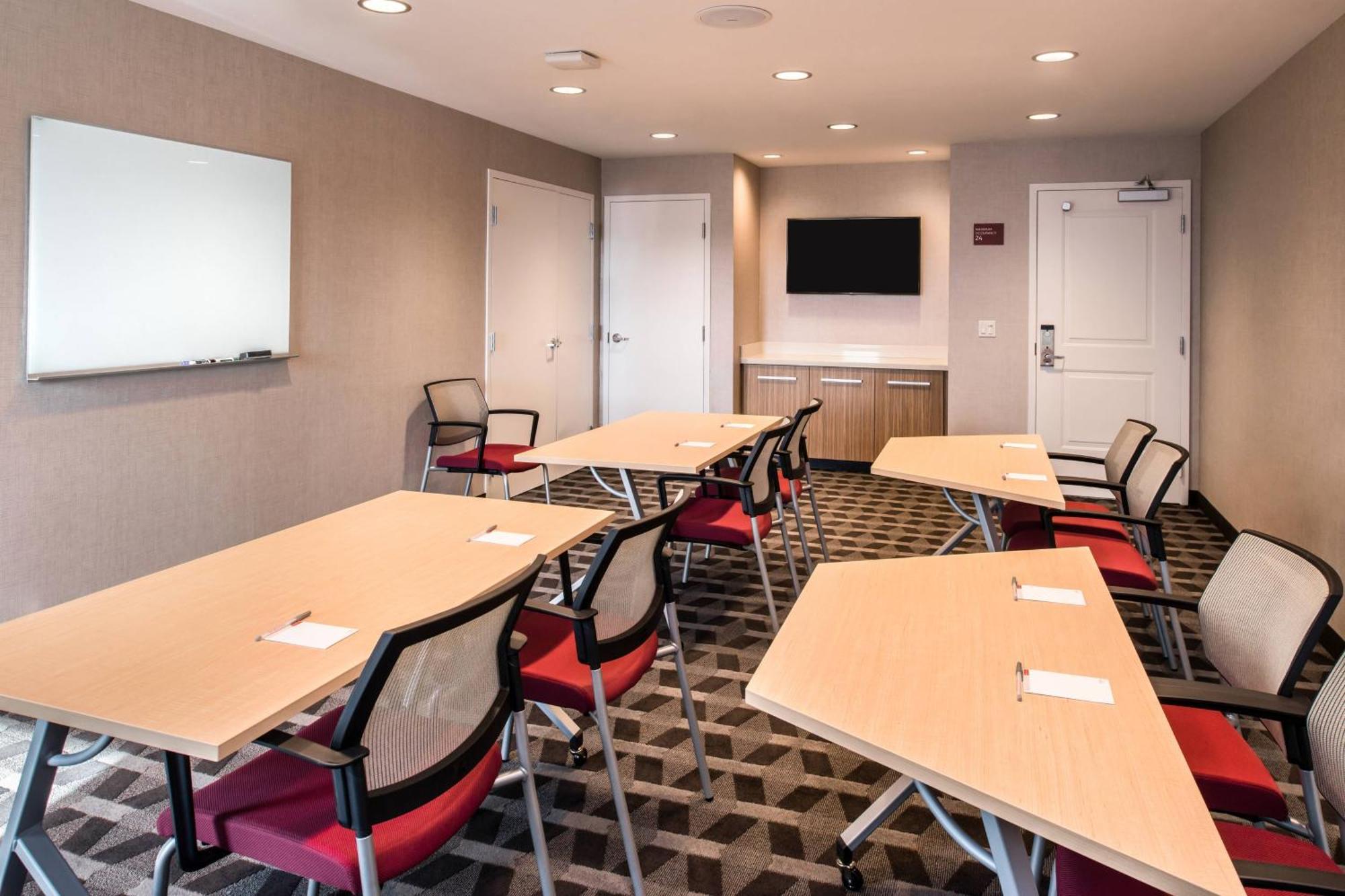 Towneplace Suites By Marriott Μέρσεντ Εξωτερικό φωτογραφία